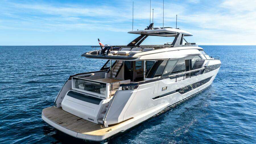 2025 Ferretti Yachts Ferretti 940