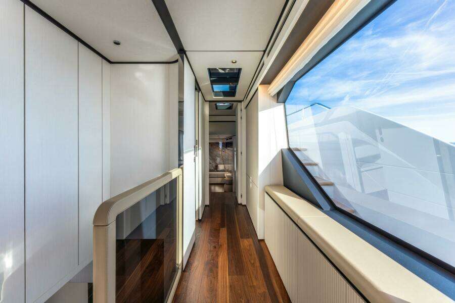 2025 Ferretti Yachts Ferretti 940