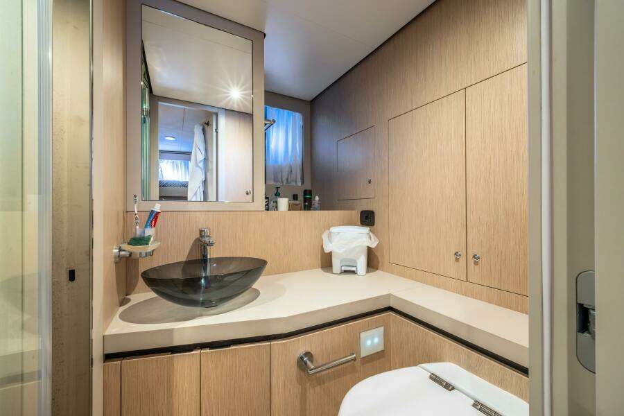 2025 Ferretti Yachts Ferretti 940