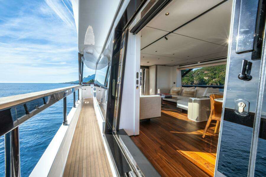 2025 Ferretti Yachts Ferretti 940