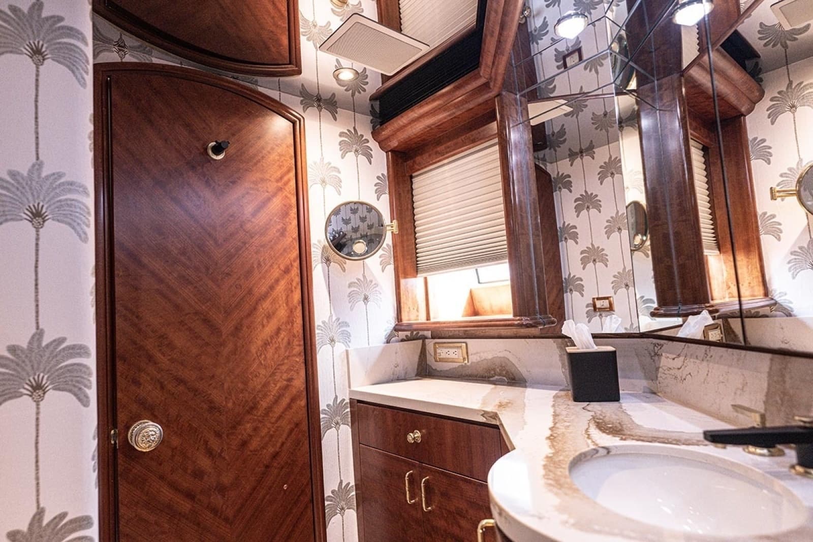 2003 Cheoy Lee Tri-Deck