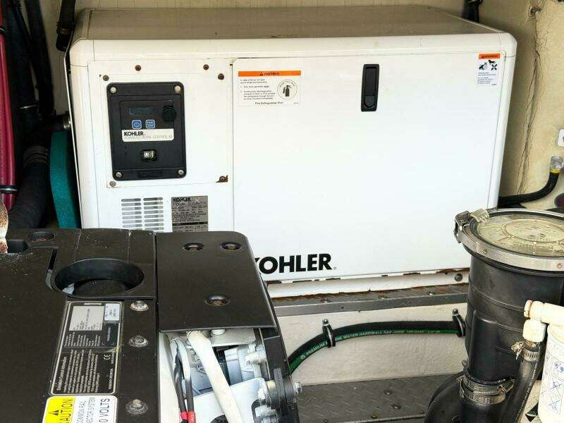 2016 Formula 37 Performance Cruiser