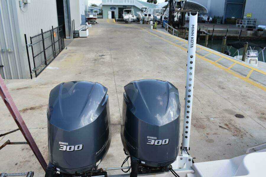 2012 Grady-White Canyon 271