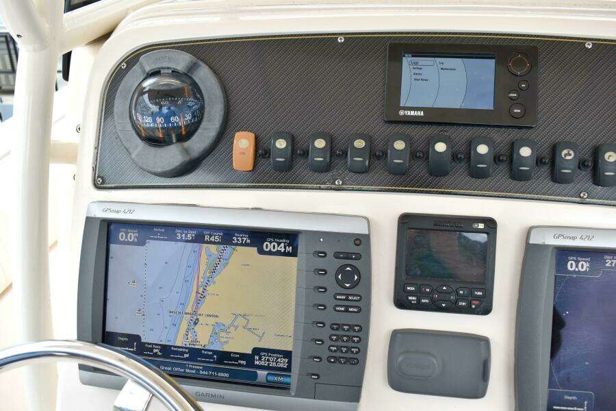 2012 Grady-White Canyon 271