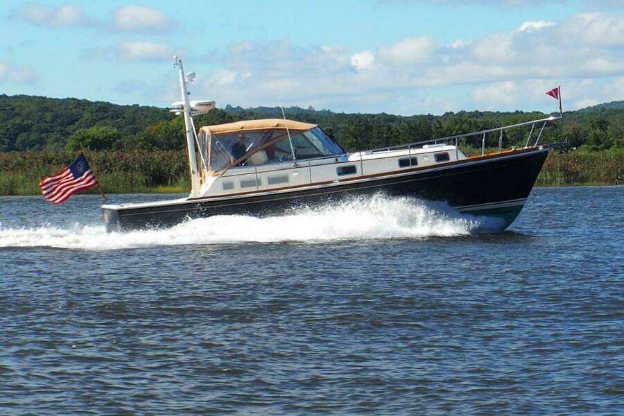 1995 Grand Banks 38 Eastbay EX