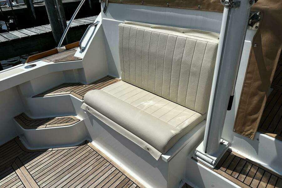 1995 Grand Banks 38 Eastbay EX