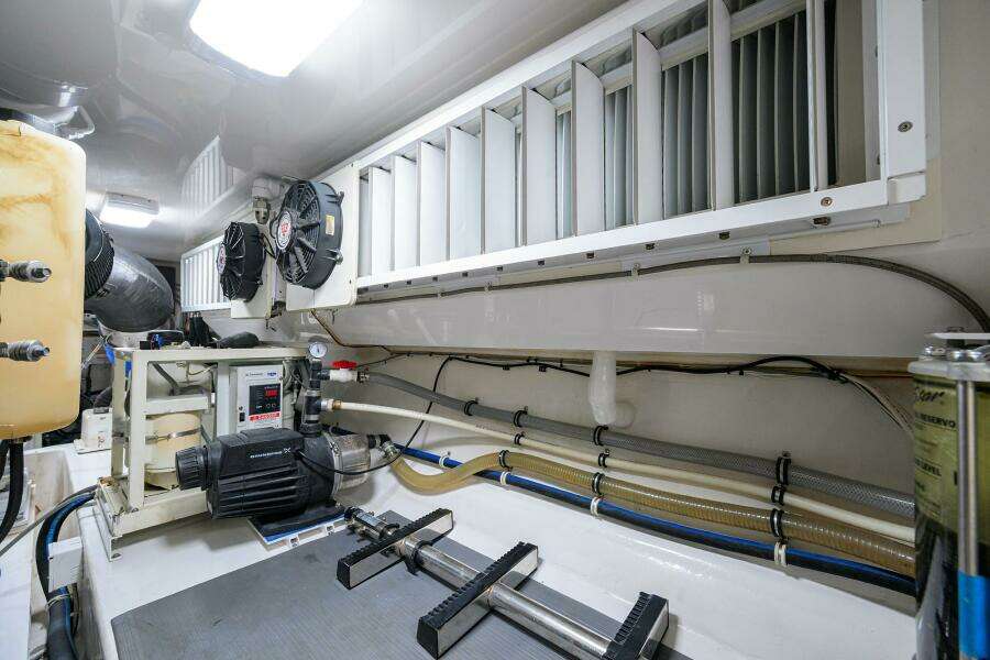 2008 Viking 60 Convertible