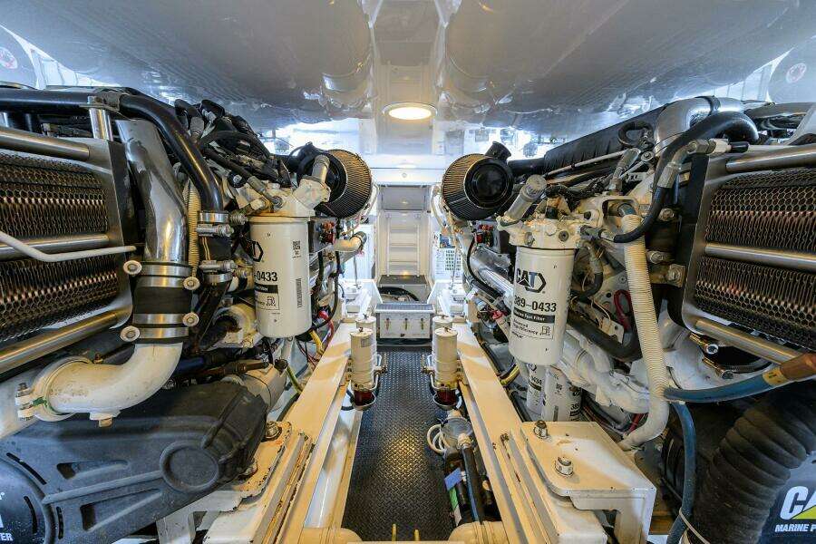 2008 Viking 60 Convertible