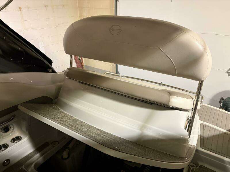 2019 Crownline 264 CR