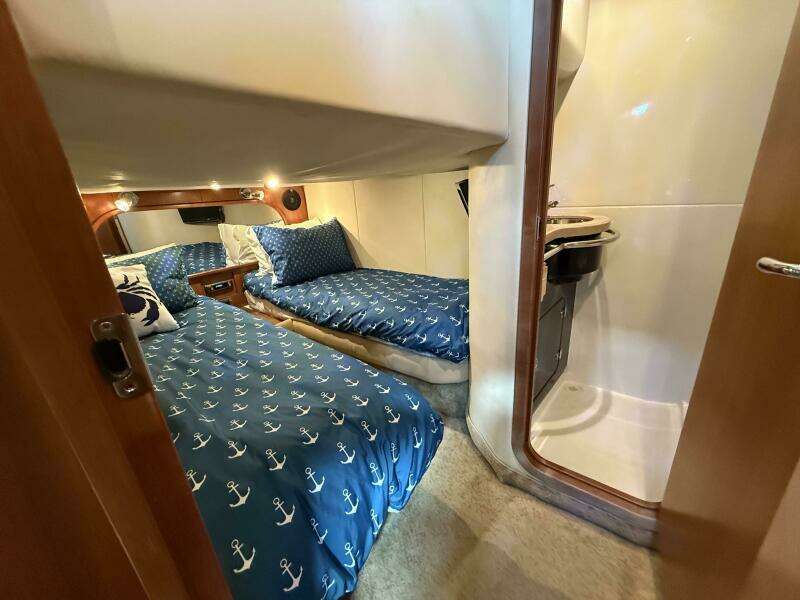 2007 Chris-Craft Roamer 40