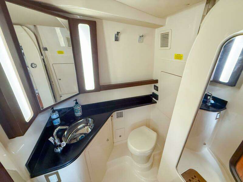 2022 Grady-White Canyon 456