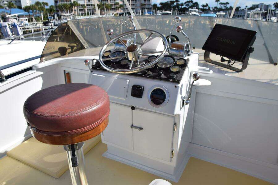 Flybridge Helm
