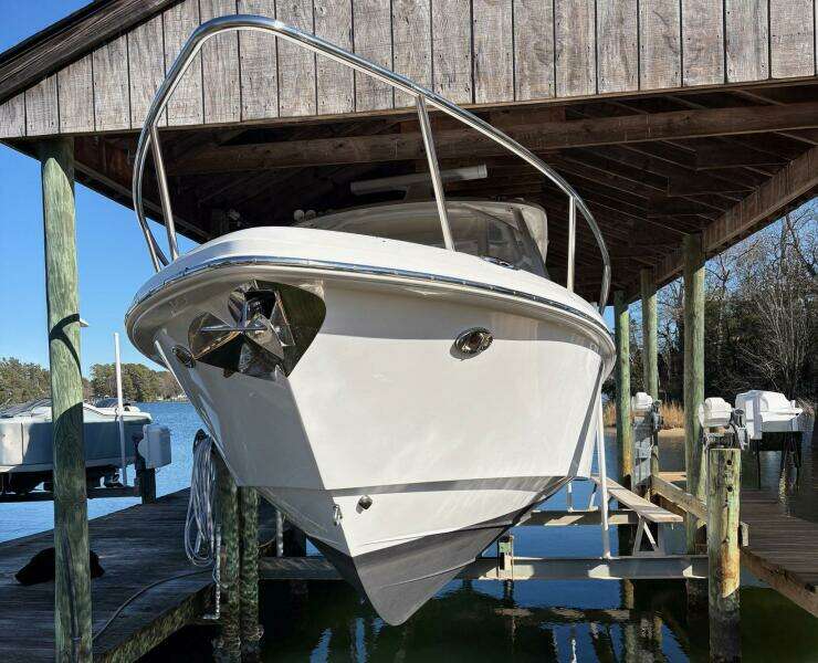 2017 Everglades 350 LX