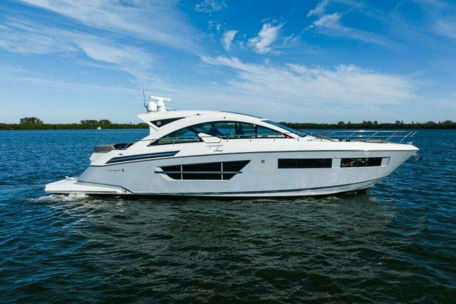 2019 Cruisers Yachts 60 Cantius- AFTER FIVE