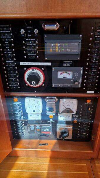 1997 Grand Banks 49 Classic