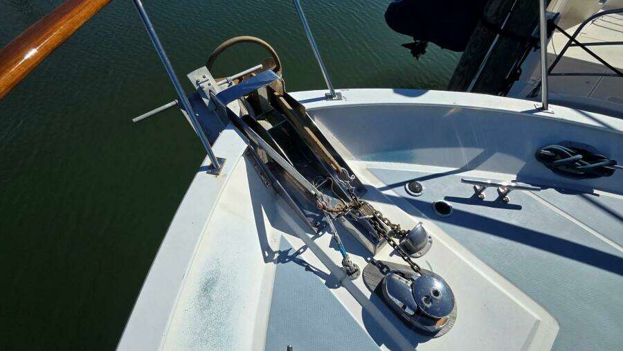 1987 DeFever 48 Tri Cabin