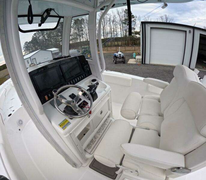 2019 Sea Hunt Gamefish 25