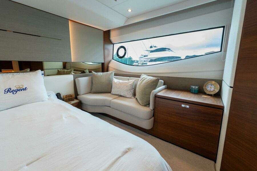 Princess 62 - Regent - Master Stateroom
