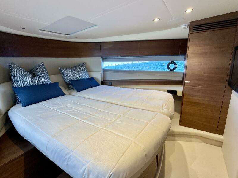 Princess 50 - Stateroom