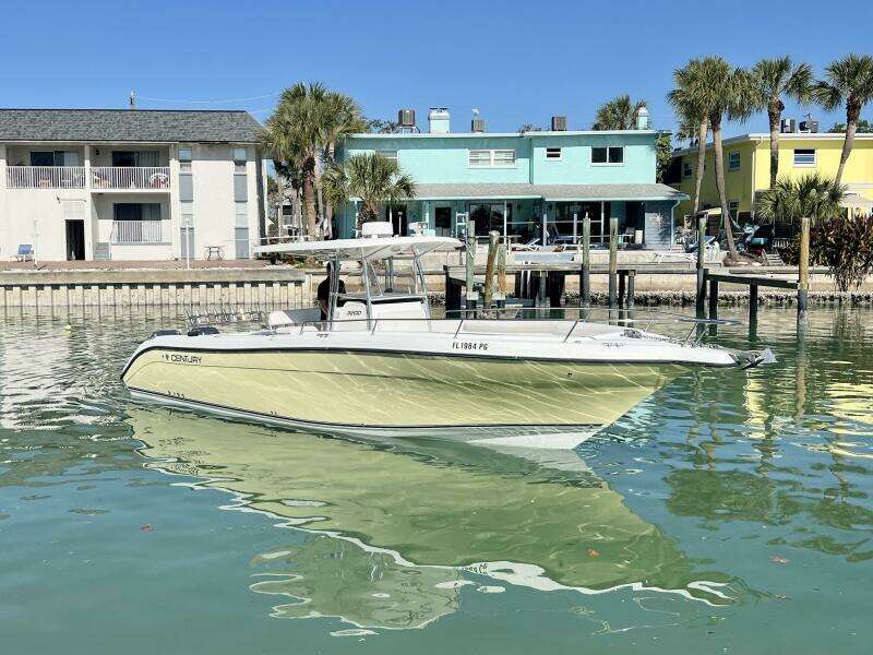 2005 Century 3200 Center Console