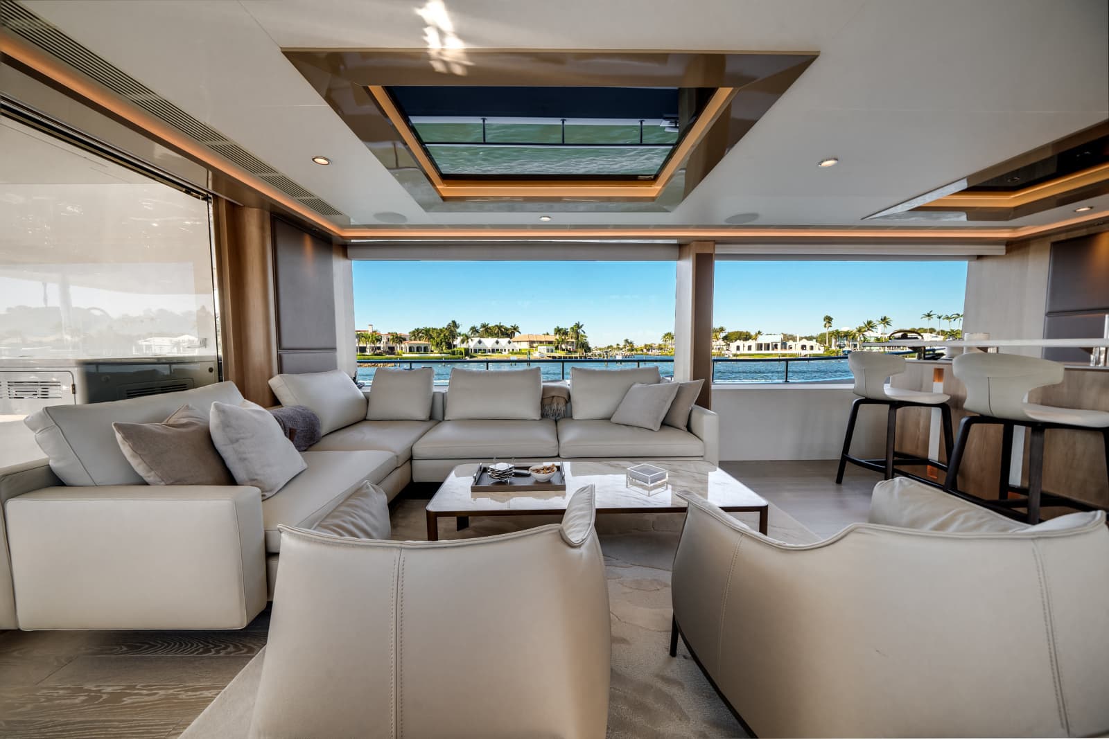 2025 Ocean Alexander 28L