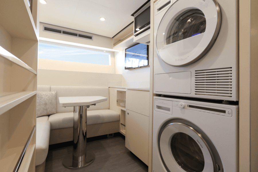 2025 Ocean Alexander 28L