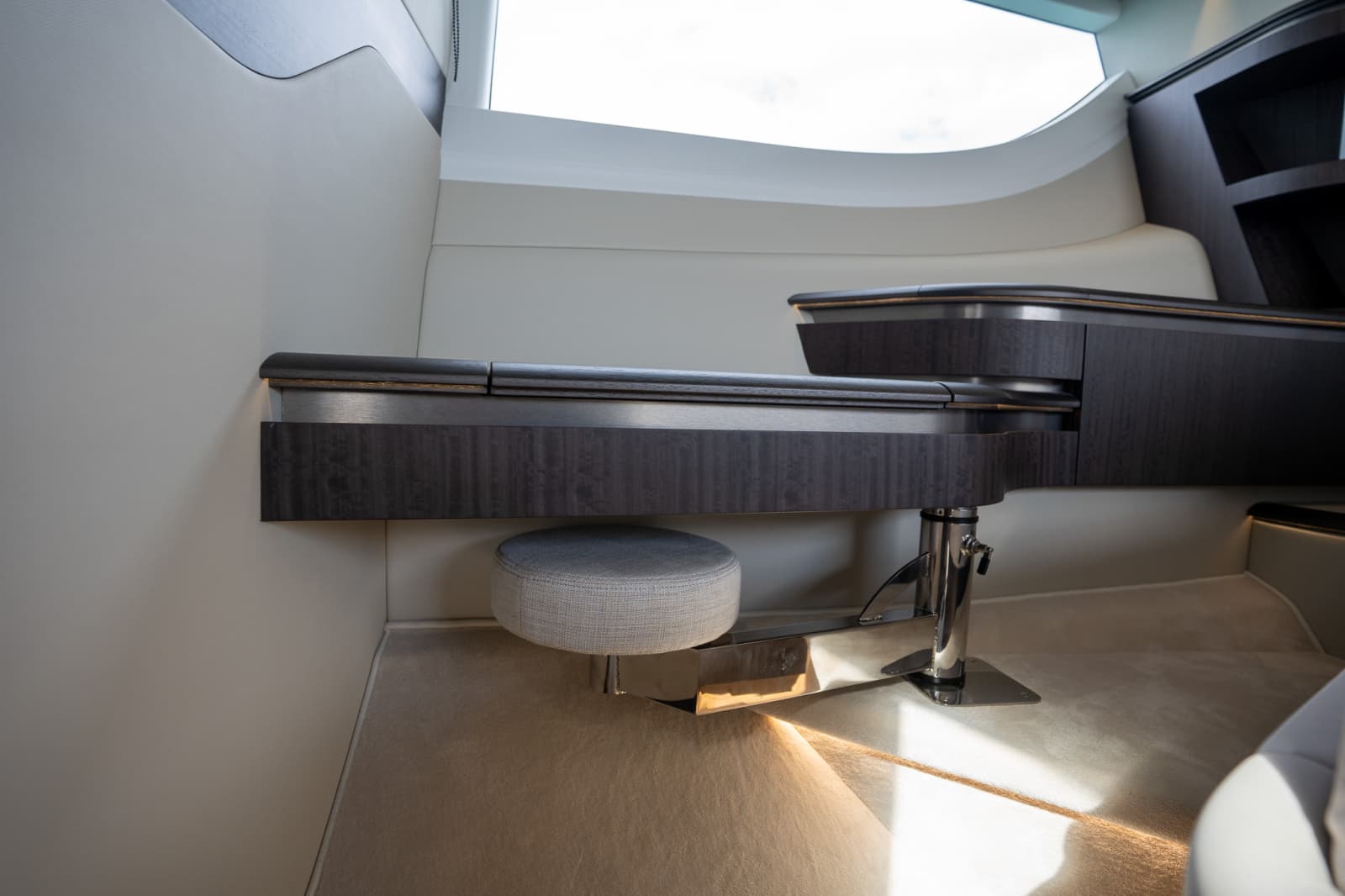 2025 Galeon 560 FLY