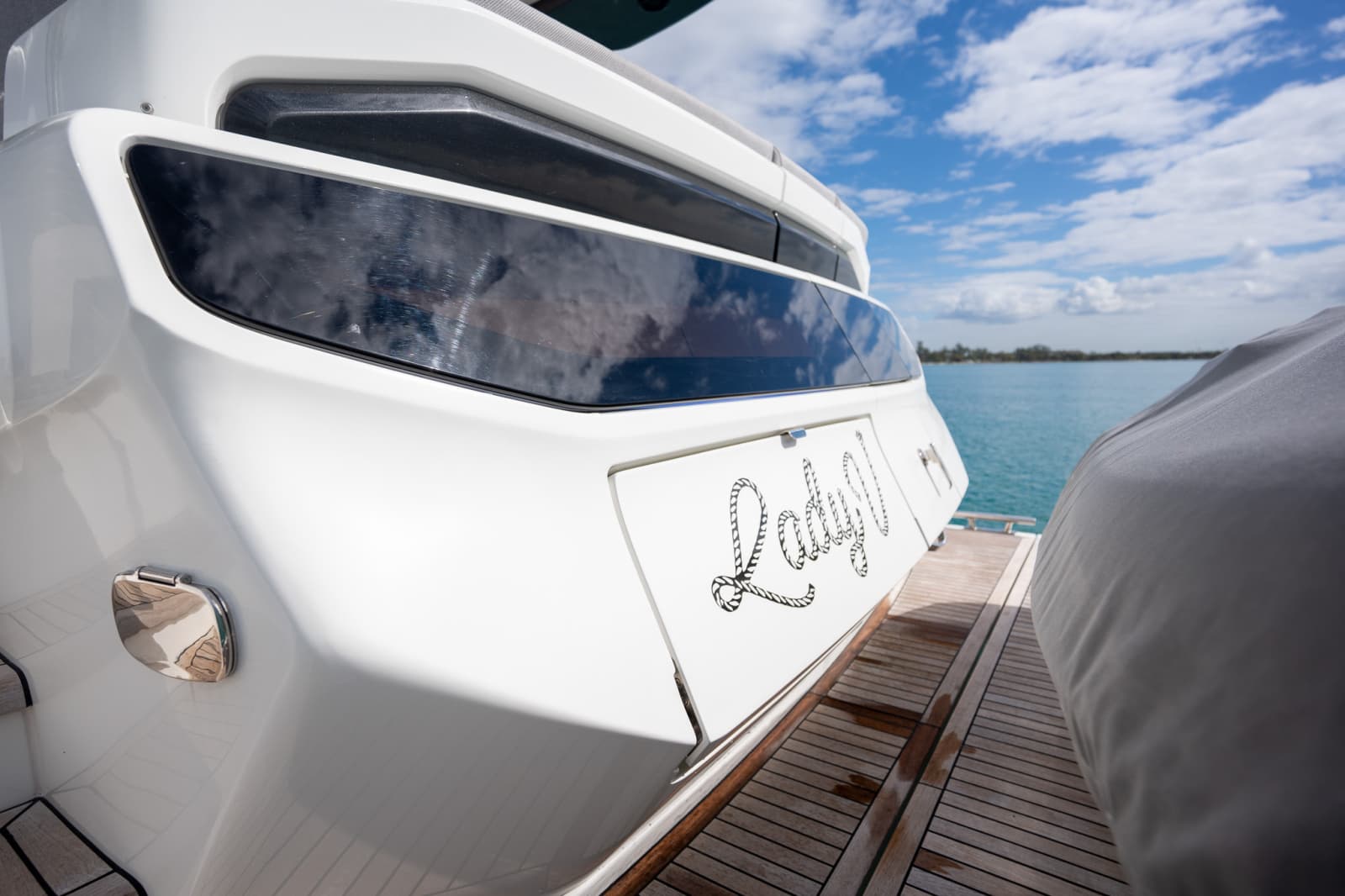 2025 Galeon 560 FLY