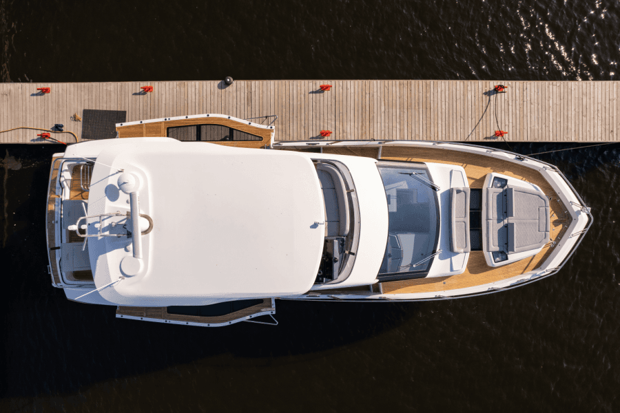 2025 Galeon 560 FLY