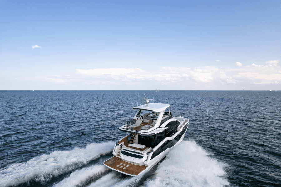 2025 Galeon 560 FLY