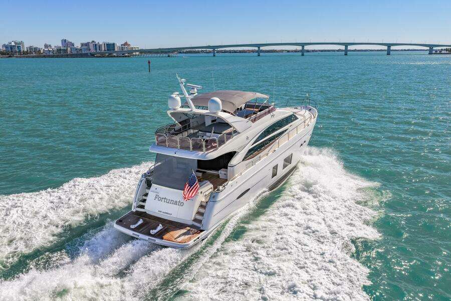 2014 Princess Y72