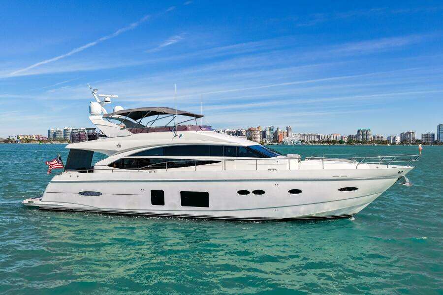 2014 Princess Y72