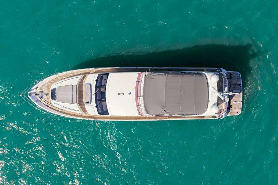 2014 Princess Y72