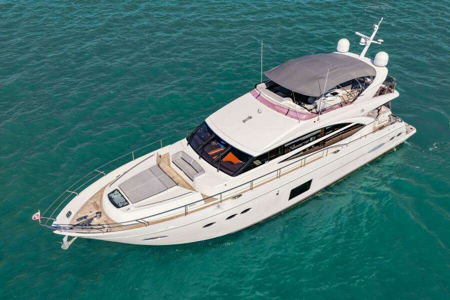 2014 Princess Y72