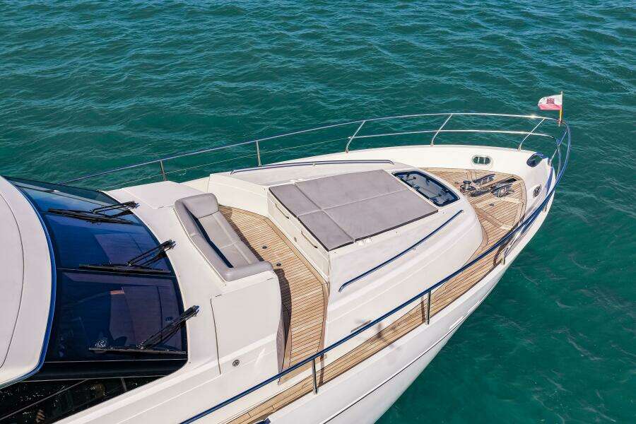 2014 Princess Y72