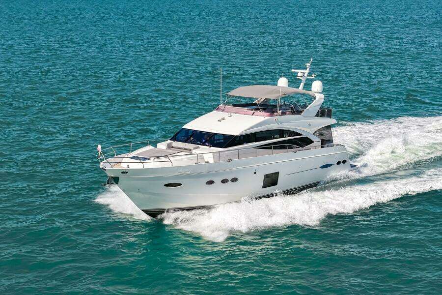 2014 Princess Y72