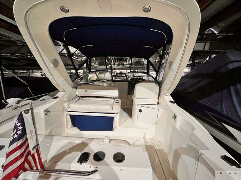 2005 Bayliner 285