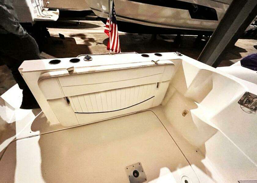 2005 Bayliner 285