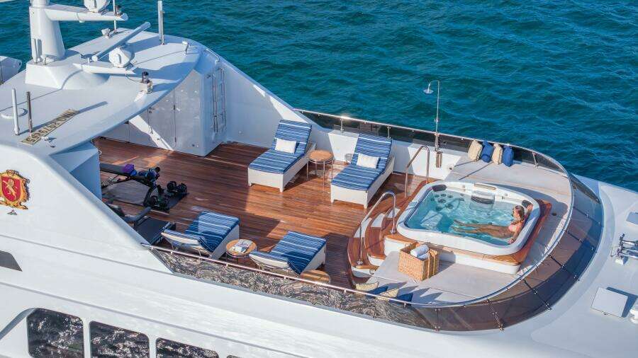 2001 Trinity Yachts Tri-Deck MY