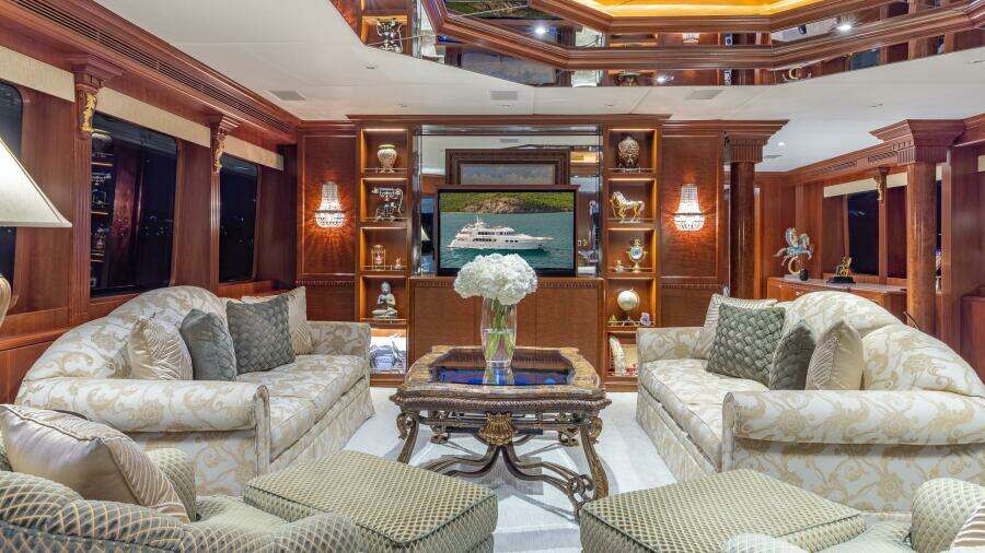 2001 Trinity Yachts Tri-Deck MY