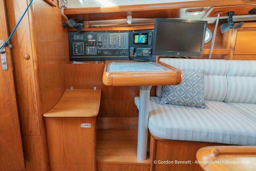 2002 Jeanneau Sun Odyssey 37