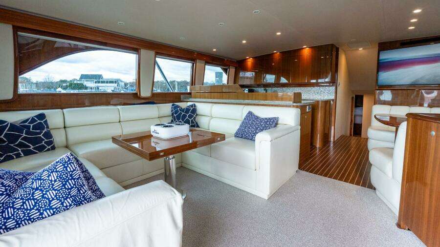 2007 Viking 64 Convertible