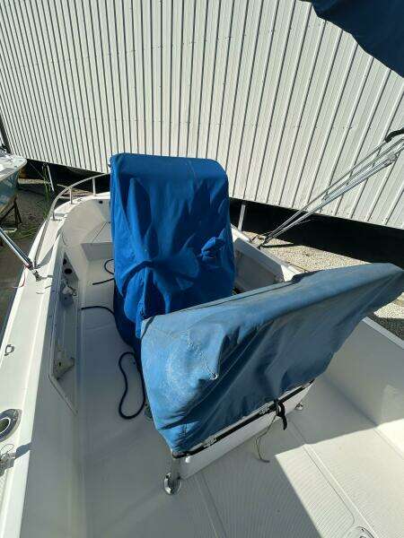 2001 Key West 1900 Sportsman