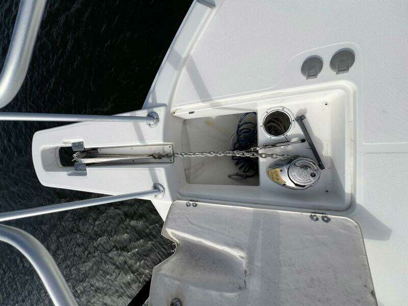 2007 Luhrs 41 Hardtop Express