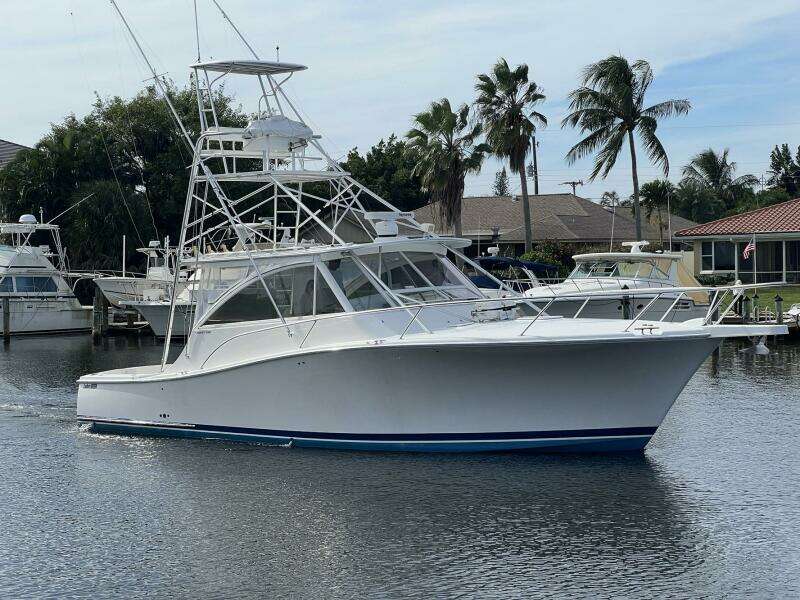 2007 Luhrs 41 Hardtop Express