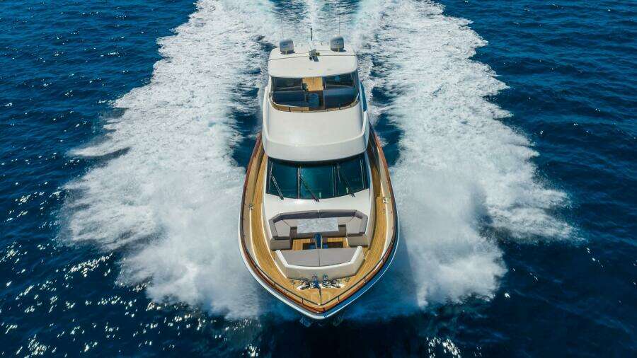 2012 Lazzara Yachts 