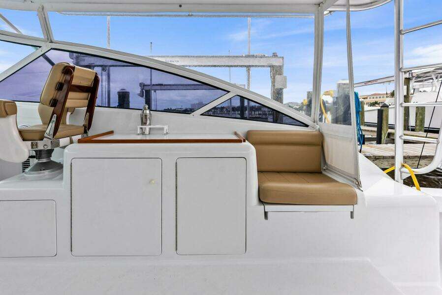 2003 Viking 45 Open