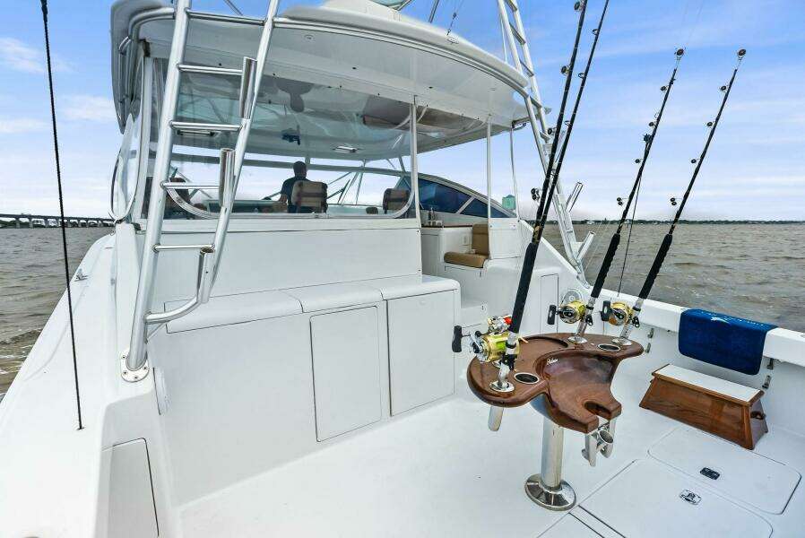 2003 Viking 45 Open