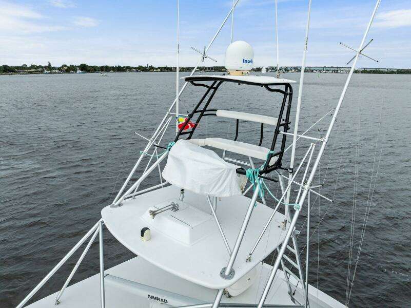 2003 Viking 45 Open