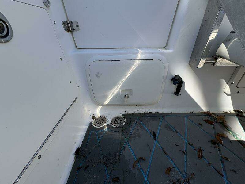 2008 Wellcraft 35 Scarab Sport